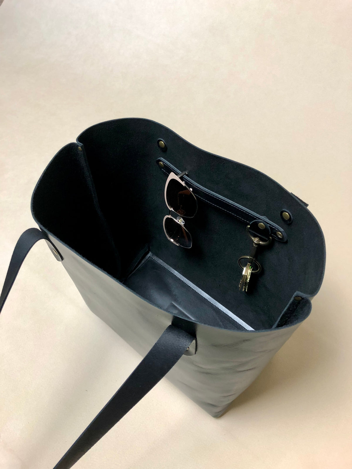 Classic Leather Tote